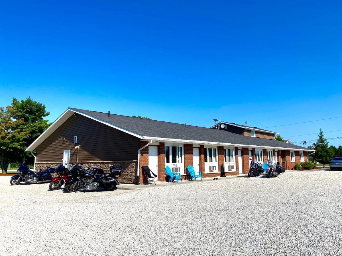 Manitoulin Inn Mindemoya Exteriér fotografie