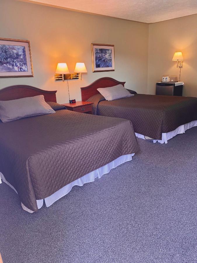 Manitoulin Inn Mindemoya Exteriér fotografie